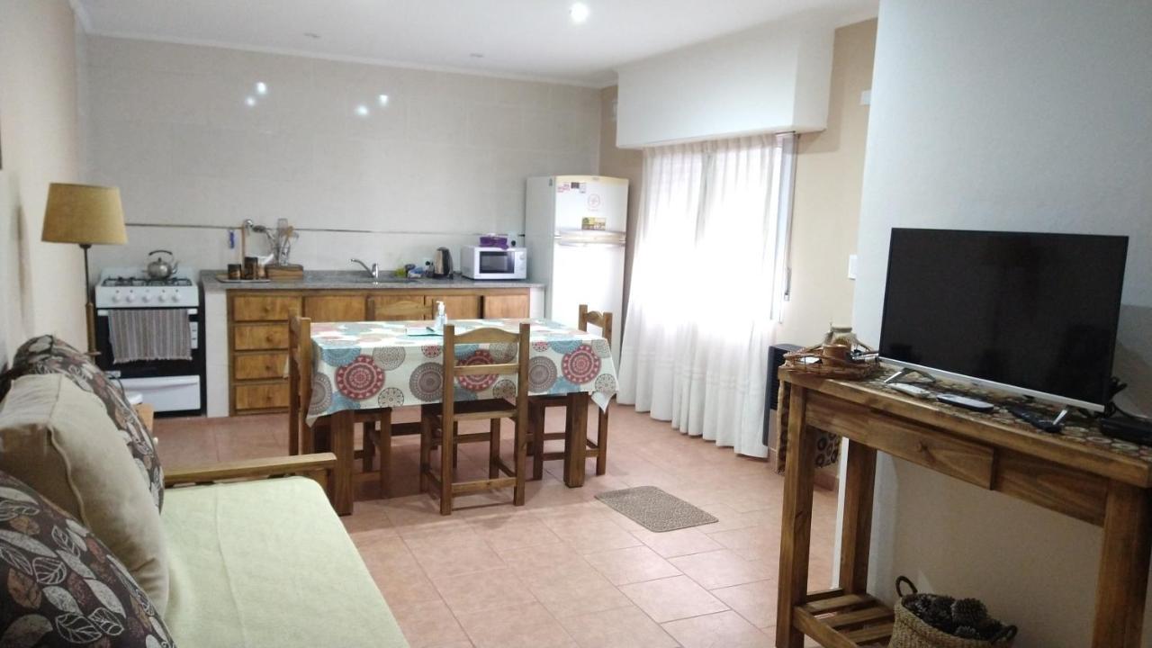 Punto Sur Departamentos Apartment Tandil Bagian luar foto